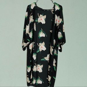 Elan Cardigan floral black and green size medium